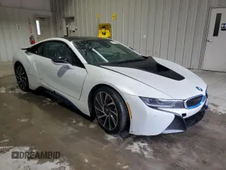 2016 BMW i8 z VIN WBY2Z2C58GV675897, wystawiony jako Copart lot #79686124 z przebiegiem 72 833 mil mil oraz Czysty tytuł • Clean title. Historia ofert i sprzedaży dostępna na DreamBid. Obrazek 4.