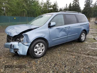 2009 Kia Sedona LX with VIN KNDMB233896312655, listed as a Copart auction lot 77863774 with 213,300 mi miles and Salvage Title. Bid and sale history available at carsss.com. Image 1.