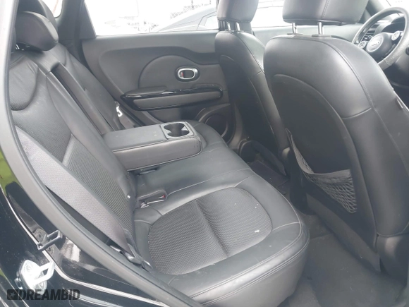 2014 Kia Soul ! with VIN KNDJX3A51E7011471, listed as a IAAI auction lot 41535197 with 65,424 mi miles. Bid and sale history available at carsss.com. Image 8.