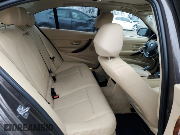2013 BMW 3 Series 328i xDrive with VIN WBA3B5C52DF590133, listed as a Copart auction lot 47842795 with 133,604 mi miles and Salvage Title. Bid and sale history available at carsss.com. Image 11.