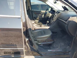 2016 GMC Acadia Denali with VIN 1GKKRTKD0GJ349149, listed as a IAAI auction lot 40554328 with 111,675 mi miles. Bid and sale history available at carsss.com. Image 5.