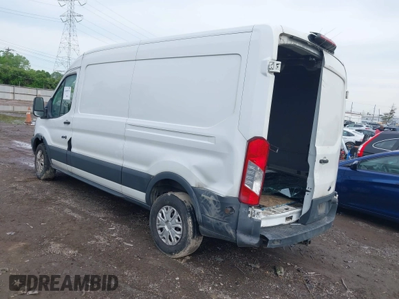 2018 Ford Transit z VIN 1FTYR2CM9JKB14054, wystawiony jako IAAI lot #42205733 z przebiegiem 263 605 mil mil oraz . Historia ofert i sprzedaży dostępna na DreamBid. Obrazek 3.