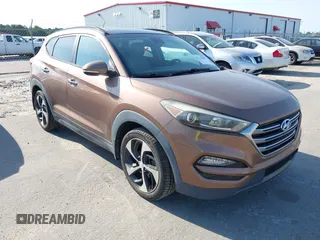 2016 Hyundai Tucson Limited z VIN KM8J33A20GU058654, wystawiony jako IAAI lot #42315680 z przebiegiem 143 866 mil mil oraz . Historia ofert i sprzedaży dostępna na DreamBid. Obrazek 21.