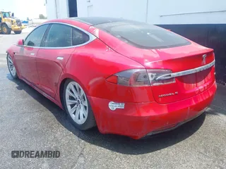 2016 Tesla Model S 90D with VIN 5YJSA1E23GF157488, listed as a IAAI auction lot 38049947 with Not provided miles and . Bid and sale history available at DreamBid. Image 3.