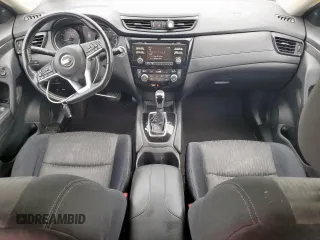 2017 Nissan Rogue SV with VIN JN8AT2MT0HW152868, listed as a Copart auction lot 59495925 with 135,982 mi miles and Clean title. Bid and sale history available at DreamBid. Image 8.