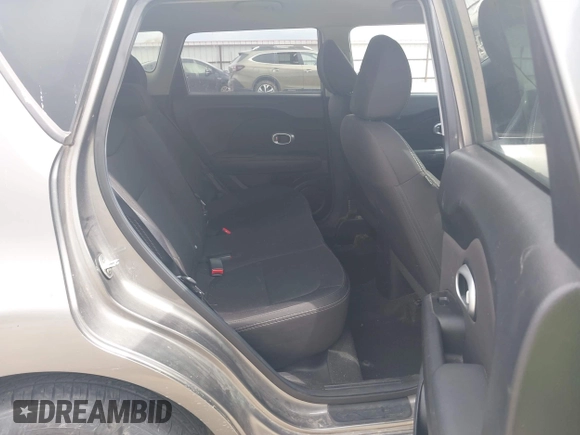 2015 Kia Soul with VIN KNDJN2A25F7197295, listed as a IAAI auction lot 42012355 with 138,999 mi miles and . Bid and sale history available at DreamBid. Image 8.