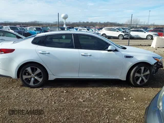 2019 Kia Optima LX with VIN 5XXGT4L31KG334865, listed as a IAAI auction lot 41044256 with 54,717 mi miles. Bid and sale history available at carsss.com. Image 13.