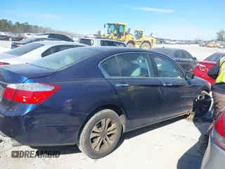 2014 Honda Accord Sedan LX with VIN 1HGCR2F38EA117411, listed as a IAAI auction lot 41660749 with 155,140 mi miles. Bid and sale history available at carsss.com. Image 13.
