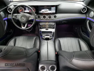 2017 Mercedes-Benz E 300 Luxury z VIN WDDZF4KB8HA100029, wystawiony jako Copart lot #58016845 z przebiegiem 86 756 mil mil oraz Szkoda całkowita • Salvage title. Historia ofert i sprzedaży dostępna na DreamBid. Obrazek 8.