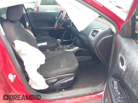2021 Jeep Compass Sport с VIN 3C4NJDAB6MT525308, выставлен на аукционе IAAI как лот 42267541 с пробегом 107 967 миль миль и . История ставок и продаж доступна на DreamBid. Изображение 5.