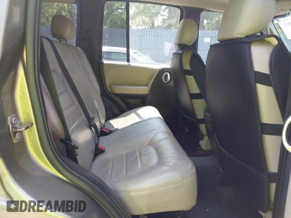 2004 Jeep Liberty Limited with VIN 1J4GL58K04W320182, listed as a IAAI auction lot 42787881 with 160,092 mi miles and . Bid and sale history available at DreamBid. Image 8.