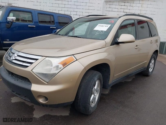 2007 Suzuki XL7 with VIN 2S3DA217276111318, listed as a IAAI auction lot 41682764 with 211,669 mi miles. Bid and sale history available at carsss.com. Image 2.