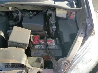 2017 Toyota Sienna XLE Auto Access Seat z VIN 5TDYZ3DC1HS775074, wystawiony jako Copart lot #72078495 z przebiegiem 3 939 mil mil oraz Szkoda całkowita • Salvage title. Historia ofert i sprzedaży dostępna na DreamBid. Obrazek 15.