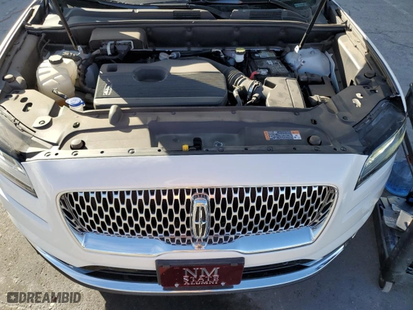 2021 Lincoln Nautilus Reserve with VIN 2LMPJ6K96MBL18185, listed as a Copart auction lot 41752425 with 24,719 mi miles and Salvage Title. Bid and sale history available at carsss.com. Image 12.