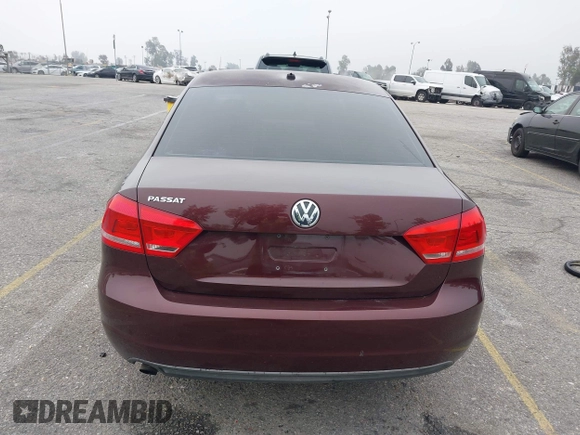 2013 Volkswagen Passat Wolfsburg Edition with VIN 1VWAP7A38DC136413, listed as a IAAI auction lot 42022470 with 265,221 mi miles. Bid and sale history available at carsss.com. Image 16.