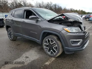 2018 Jeep Compass Limited with VIN 3C4NJDCBXJT470838, listed as a Copart auction lot 82395074 with 59,624 mi miles and Non Repairable. Bid and sale history available at DreamBid. Image 4.