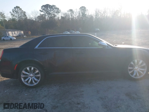 2018 Chrysler 300 Touring L with VIN 2C3CCAAG6JH249846, listed as a IAAI auction lot 41781511 with 95,121 mi miles. Bid and sale history available at carsss.com. Image 13.