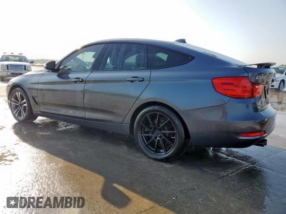 2015 BMW 3 Series 328i Gran Turismo xDrive z VIN WBA3X5C56FD560634, wystawiony jako Copart lot #52714445 z przebiegiem 156 903 mil mil oraz Czysty tytuł • Clean title. Historia ofert i sprzedaży dostępna na DreamBid. Obrazek 2.