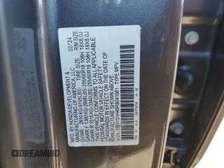 2024 Honda Pilot EX-L 8 Passenger with VIN 5FNYG1H49RB041981, listed as a Copart auction lot 73479824 with 8,758 mi miles and Salvage Title. Bid and sale history available at carsss.com. Image 16.