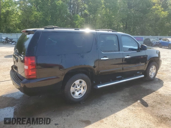 2007 Chevrolet Suburban LTZ with VIN 3GNFC16087G129261, listed as a Copart auction lot 53371595 with 159,138 mi miles and Salvage title. Bid and sale history available at DreamBid. Image 3.
