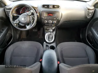 2015 Kia Soul with VIN KNDJN2A21F7223651, listed as a Copart auction lot 42258135 with 108,529 mi miles and Clean Title. Bid and sale history available at carsss.com. Image 8.