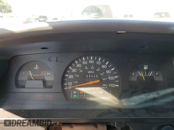 1994 Toyota Pickup DLX z VIN 4TARN81P2RZ175695, wystawiony jako Copart lot #50415385 z przebiegiem 258 048 mil mil oraz Szkoda całkowita • Salvage title. Historia ofert i sprzedaży dostępna na DreamBid. Obrazek 9.