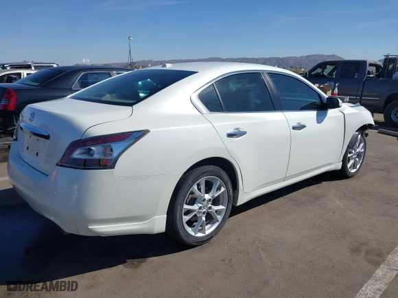 2014 Nissan Maxima 3.5 SV w/Premium Pkg with VIN 1N4AA5AP3EC485644, listed as a IAAI auction lot 41722486 with 136,975 mi miles. Bid and sale history available at carsss.com. Image 4.
