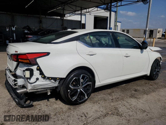 2025 Nissan Altima SR with VIN 1N4BL4CV0SN314998, listed as a Copart auction lot 54365285 with 19,158 mi miles and Non Repairable. Bid and sale history available at DreamBid. Image 3.