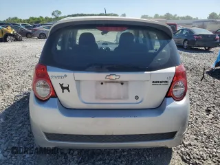 2009 Chevrolet Aveo 1LT z VIN KL1TD66E79B615600, wystawiony jako Copart lot #57905895 z przebiegiem 116 465 mil mil oraz Szkoda całkowita • Salvage title. Historia ofert i sprzedaży dostępna na DreamBid. Obrazek 6.