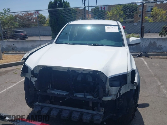 2017 Toyota Tacoma SR5 with VIN 3TMDZ5BN5HM021139, listed as a IAAI auction lot 42555465 with 139,782 mi miles and . Bid and sale history available at DreamBid. Image 11.