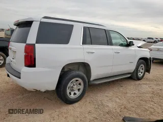 2018 Chevrolet Tahoe LS z VIN 1GNSKAKC4JR149743, wystawiony jako Copart lot #50081815 z przebiegiem 52 005 mil mil oraz Szkoda całkowita • Salvage title. Historia ofert i sprzedaży dostępna na DreamBid. Obrazek 3.
