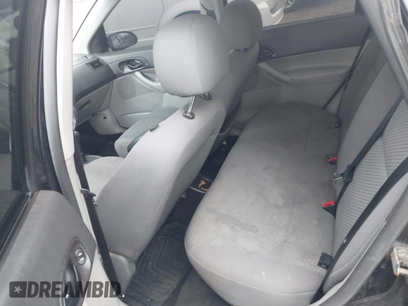 2007 Ford Focus S with VIN 1FAHP37N77W269045, listed as a IAAI auction lot 41877119 with 221,805 mi miles and . Bid and sale history available at carsss.com. Image 8.