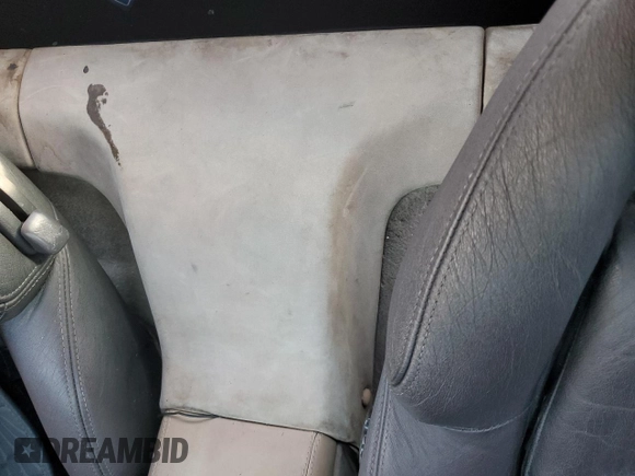 1993 Nissan 300ZX z VIN JN1RZ27H0PX001268, wystawiony jako Copart lot #72682324 z przebiegiem 169 605 mil mil oraz Tytuł czysty. Historia ofert i sprzedaży dostępna na DreamBid. Obrazek 10.