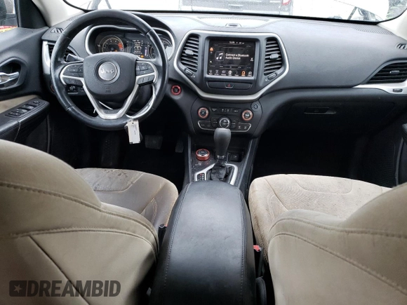 2016 Jeep Cherokee Altitude with VIN 1C4PJMCS8GW241263, listed as a Copart auction lot 73146334 with 101,581 mi miles and Clean title. Bid and sale history available at DreamBid. Image 8.