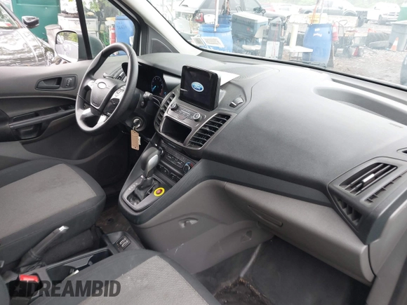 2020 Ford Transit Connect XL z VIN NM0LS7E24L1478346, wystawiony jako IAAI lot #42273666 z przebiegiem 47 631 mil mil oraz . Historia ofert i sprzedaży dostępna na DreamBid. Obrazek 5.