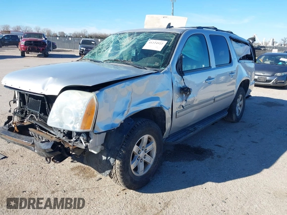2011 GMC Yukon XL SLT with VIN 1GKS2KE30BR385063, listed as a IAAI auction lot 41224922 with Not Provided miles. Bid and sale history available at carsss.com. Image 16.