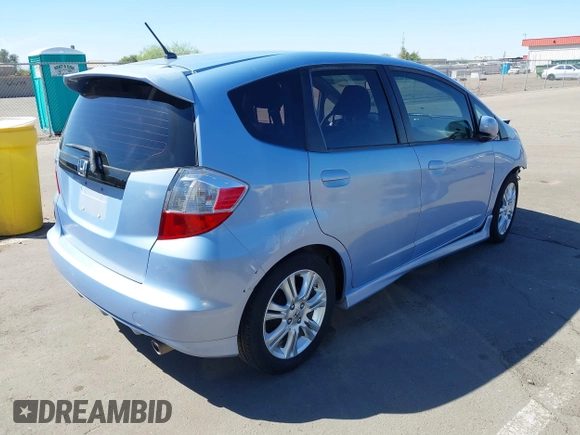 2010 Honda Fit Sport with VIN JHMGE8H48AC025703, listed as a IAAI auction lot 41878642 with 198,469 mi miles. Bid and sale history available at carsss.com. Image 4.