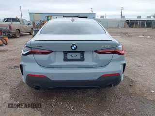 2023 BMW 4 Series 430i xDrive z VIN WBA73AP0XPCL78110, wystawiony jako IAAI lot #42145560 z przebiegiem 11 855 mil mil oraz . Historia ofert i sprzedaży dostępna na DreamBid. Obrazek 16.