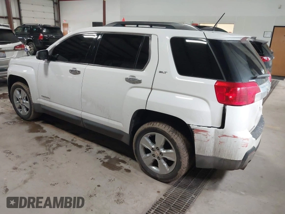 2015 GMC Terrain SLT with VIN 2GKFLXE38F6423863, listed as a IAAI auction lot 41712653 with 186,019 mi miles and . Bid and sale history available at carsss.com. Image 3.