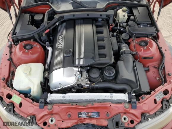 2000 BMW Z3 2.8L with VIN 4USCH3346YLF43480, listed as a Copart auction lot 81309814 with 137,361 mi miles and Salvage Title. Bid and sale history available at carsss.com. Image 11.
