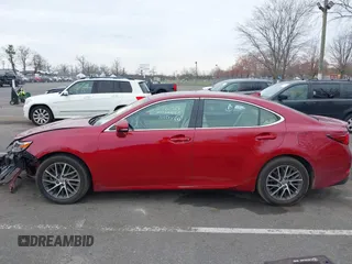 2016 Lexus ES 330 z VIN 58ABK1GG5GU024281, wystawiony jako IAAI lot #41913263 z przebiegiem 87 890 mil mil oraz . Historia ofert i sprzedaży dostępna na DreamBid. Obrazek 14.