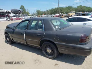 2009 Ford Police Interceptor с VIN 2FAHP71V79X135482, выставлен на аукционе IAAI как лот 42119989 с пробегом Не указан миль и . История ставок и продаж доступна на DreamBid. Изображение 14.