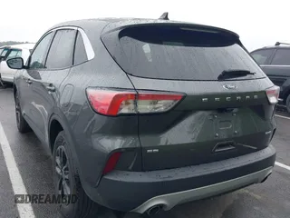 2020 Ford Escape SE z VIN 1FMCU9G65LUC57664, wystawiony jako IAAI lot #42439077 z przebiegiem 48 120 mil mil oraz . Historia ofert i sprzedaży dostępna na DreamBid. Obrazek 3.