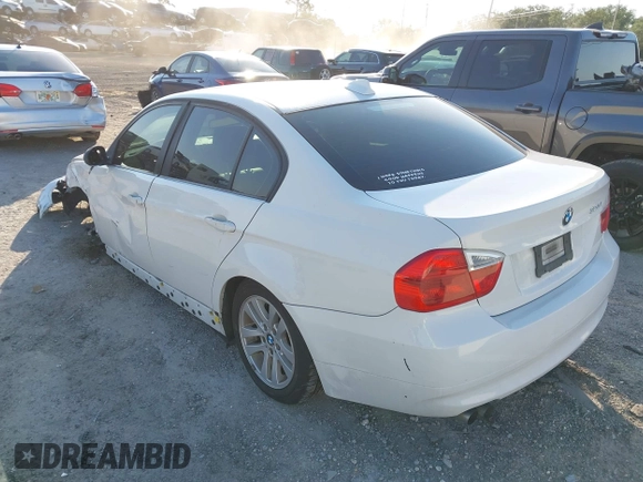2007 BMW 3 Series 328i with VIN WBAVA33557P141317, listed as a IAAI auction lot 42053206 with 1 mi miles. Bid and sale history available at carsss.com. Image 3.