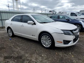 2010 Ford Fusion Hybrid z VIN 3FADP0L38AR170570, wystawiony jako Copart lot #53788455 z przebiegiem 127 407 mil mil oraz Szkoda całkowita • Salvage title. Historia ofert i sprzedaży dostępna na DreamBid. Obrazek 4.