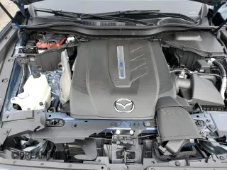 2025 Mazda CX-70 Premium z VIN JM3KJDHA6S1113577, wystawiony jako Copart lot #58787325 z przebiegiem 129 mil mil oraz Szkoda całkowita • Salvage title. Historia ofert i sprzedaży dostępna na DreamBid. Obrazek 12.