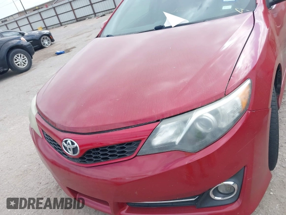 2014 Toyota Camry L with VIN 4T1BF1FK7EU800358, listed as a IAAI auction lot 42022943 with 1 mi miles. Bid and sale history available at carsss.com. Image 6.