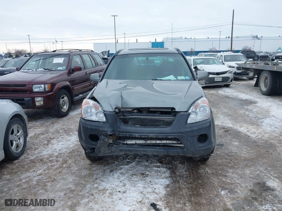 2005 Honda CR-V EX with VIN SHSRD77815U337505, listed as a IAAI auction lot 41441557 with 268,640 mi miles. Bid and sale history available at carsss.com. Image 12.