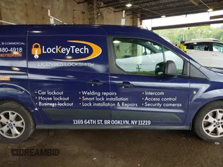 2017 Ford Transit Connect XL z VIN NM0LS7E72H1328416, wystawiony jako IAAI lot #42260437 z przebiegiem 81 805 mil mil oraz . Historia ofert i sprzedaży dostępna na DreamBid. Obrazek 13.