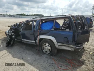 1995 Chevrolet Suburban with VIN 1GNFK16KXSJ310180, listed as a Copart auction lot 58712584 with 0 mi miles and Non Repairable. Bid and sale history available at carsss.com. Image 2.